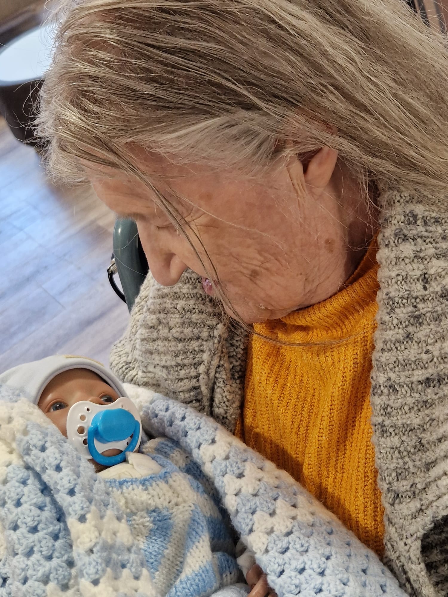 Therapy dolls offer dementia comfort